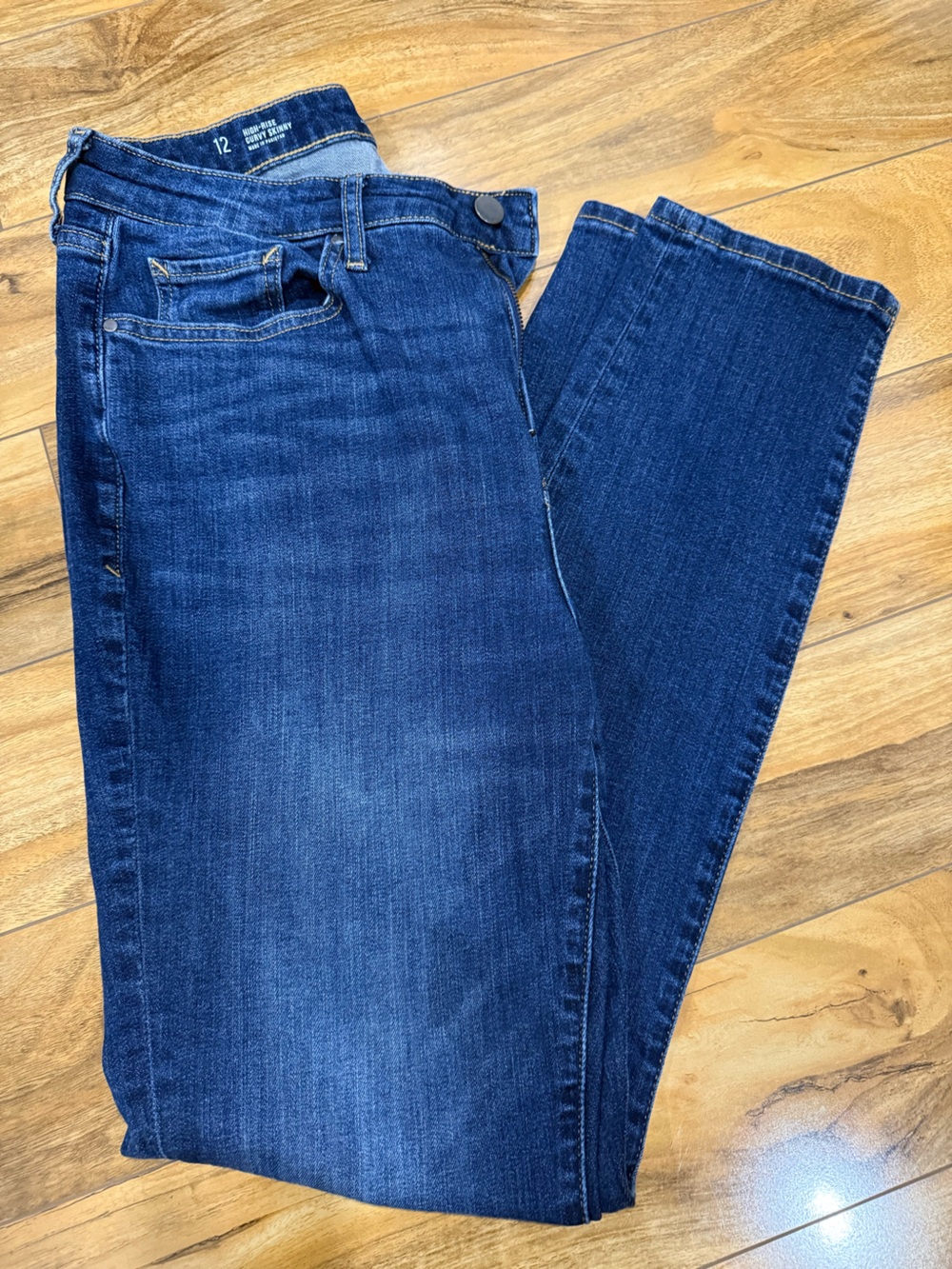 a.n.a Women's Deep Blue Straight Leg Jeans